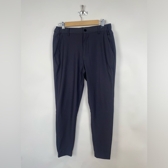 Cuts AO Jogger Cast Iron Size Small *flaw - Picture 2 of 16